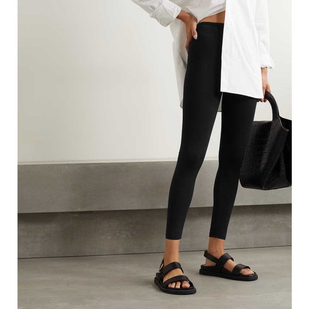 Alaia Stretch Knit Leggings